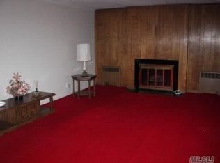 50 Virginia Ave, Freeport, NY 11520