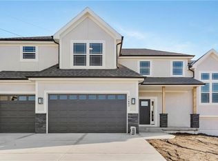 11607 S Zarda Dr, Olathe, KS 66061