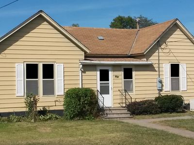 212 E 4th St, Axtell, NE, 68924