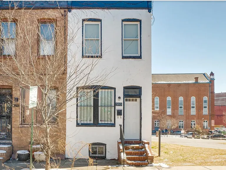 593 Orchard St — Photo 10