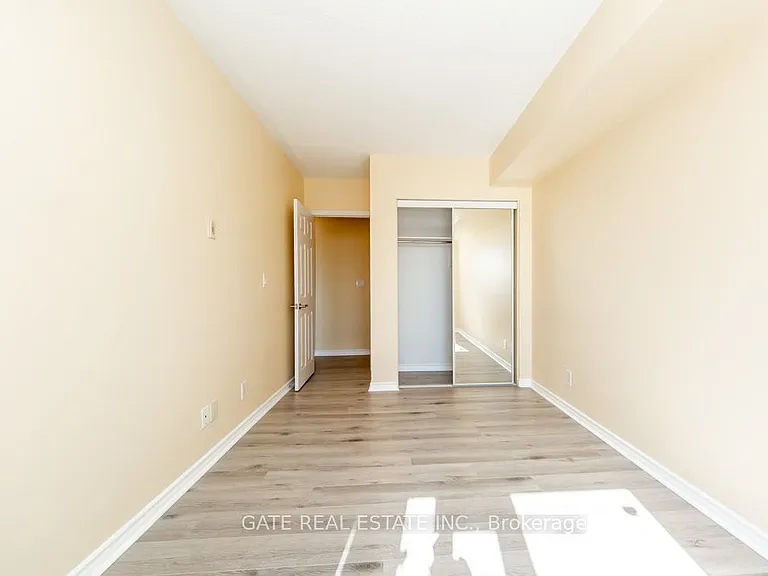 10 Mendelssohn St #117 — Photo 44