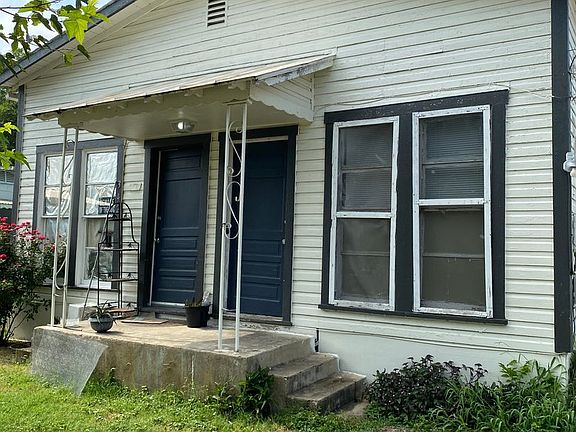 2nd image of 340 Dorie St #0