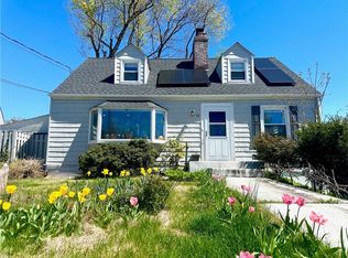 86 County Center Rd, White Plains, NY 10607