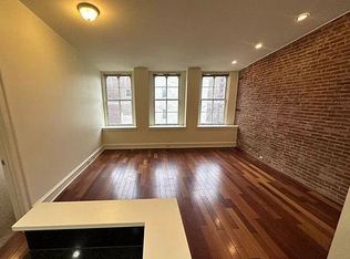 427 E 9th St #2, New York, NY 10009