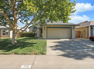 833 Bay Heights Dr, Galt, CA 95632