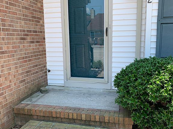 2nd image of 102 Beacon Way
