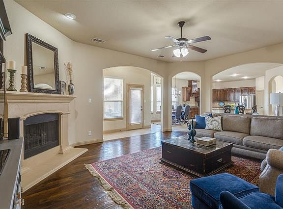 3rd image of 4017 Dalton Dr
