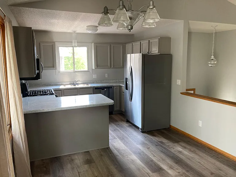 945 Countryside Rd — Photo 5