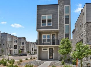 20999 E Quincy Dr, Aurora, CO 80015