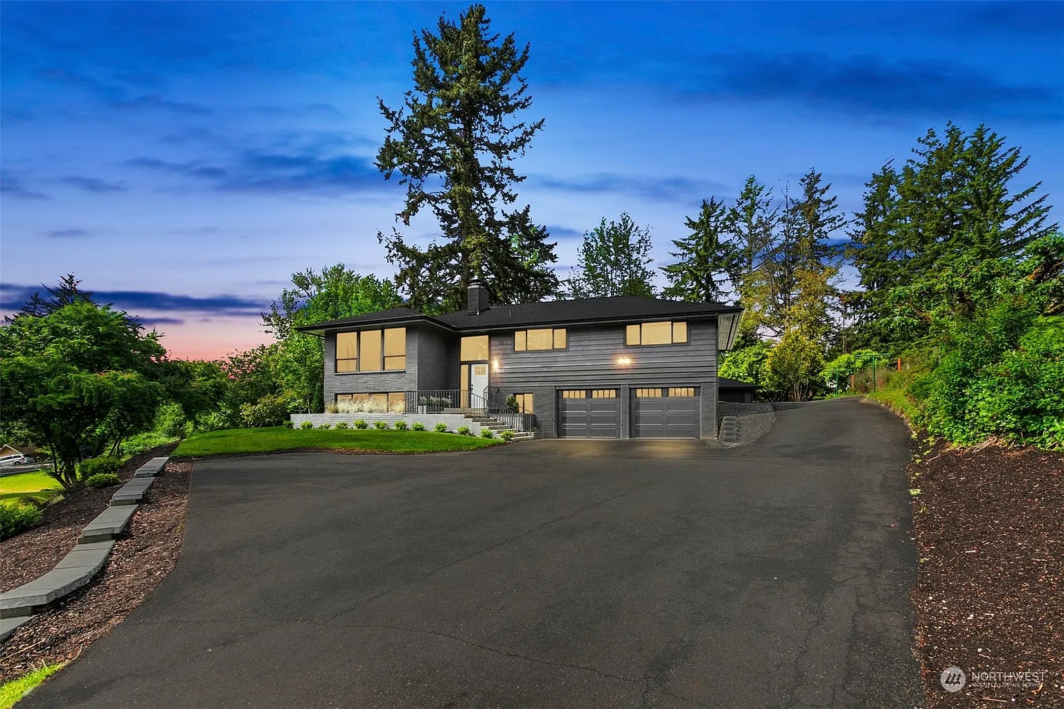 13212 SE 230th Street photo 1