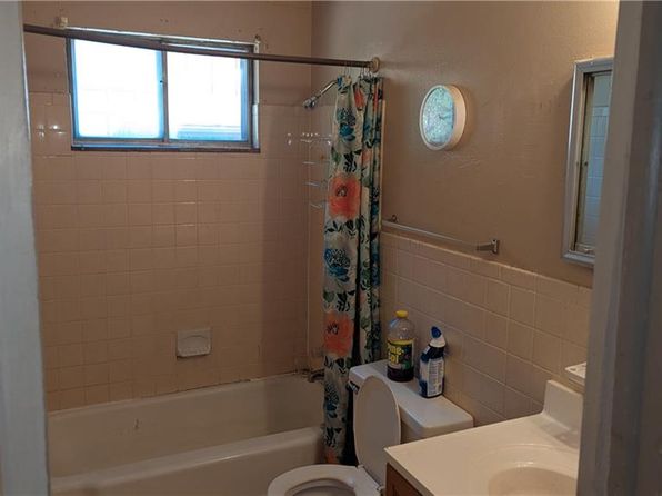 kansas-city-missouri-457039003 picture