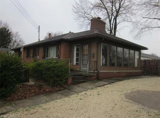 2115 Tyrone St, Akron, OH 44312