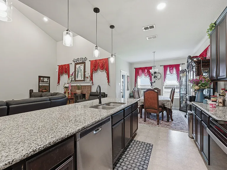 910 S Cormorant Dr — Photo 25