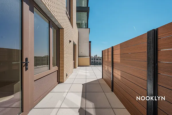 Rented by Nooklyn NYC LLC | media 51