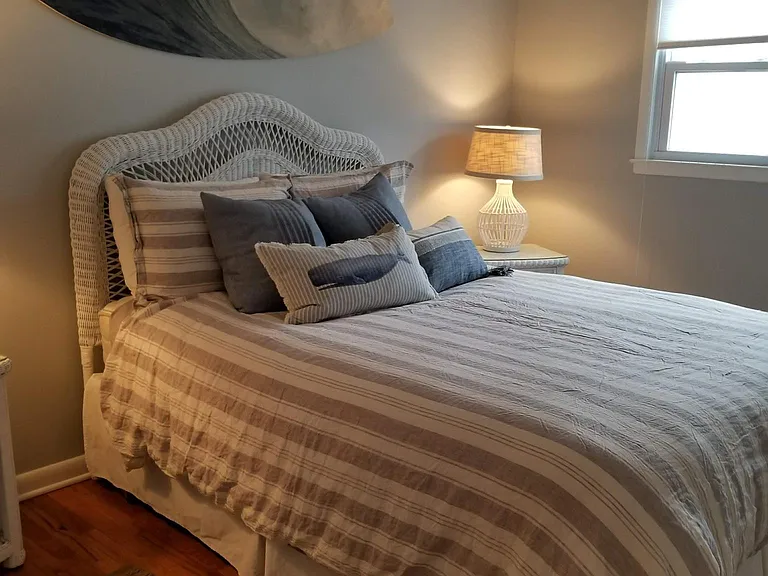 23 Dover Ave #1 — Photo 25