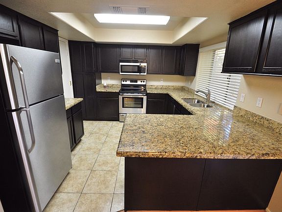 3rd image of 7134 N 28th Dr