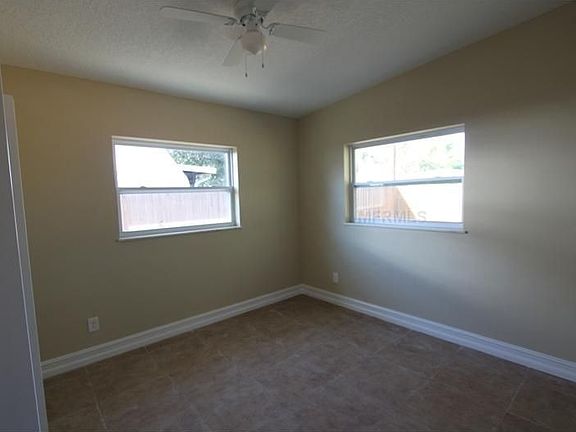 5th image of 1139 50th Ave N