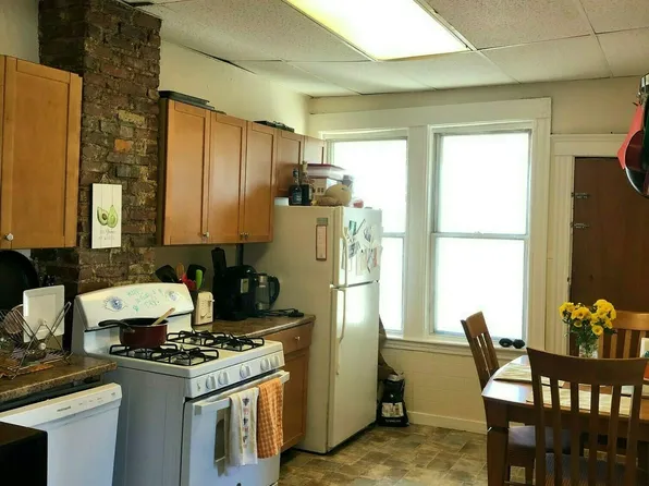 77 Newbury St #3R, Somerville, MA 02144