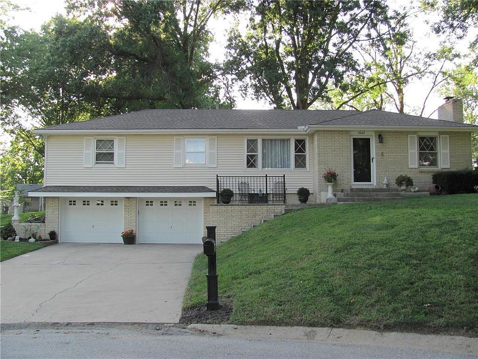 1st image of 2028 N 74th St