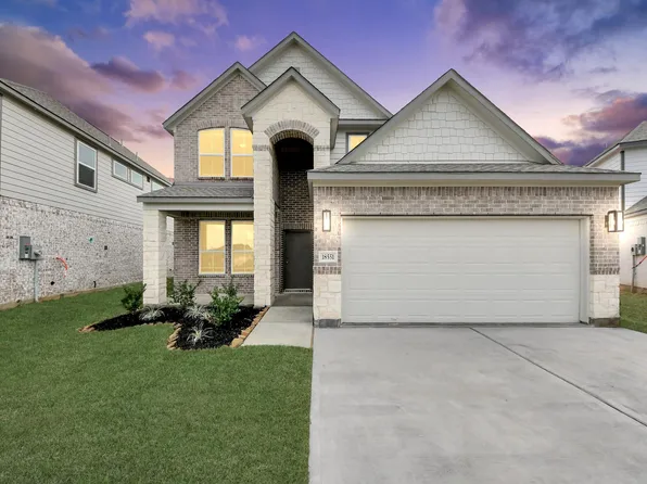 18551 Porta Marina Dr, Fresno, TX 77545