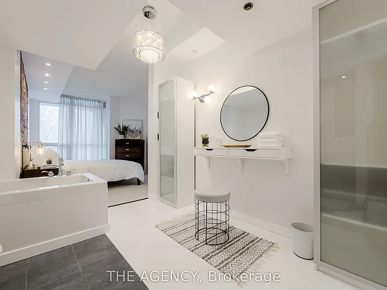 219 Fort York Blvd #208 — Photo 26