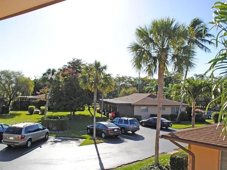 729 Palm View Dr #D4 — Photo 5