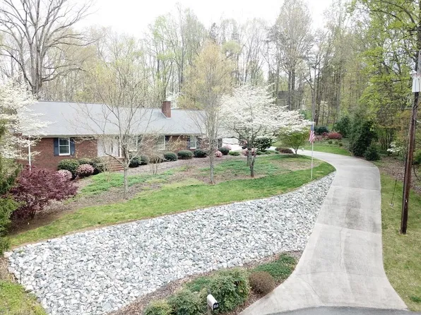 959 Northwind Dr, Winston Salem, NC 27127