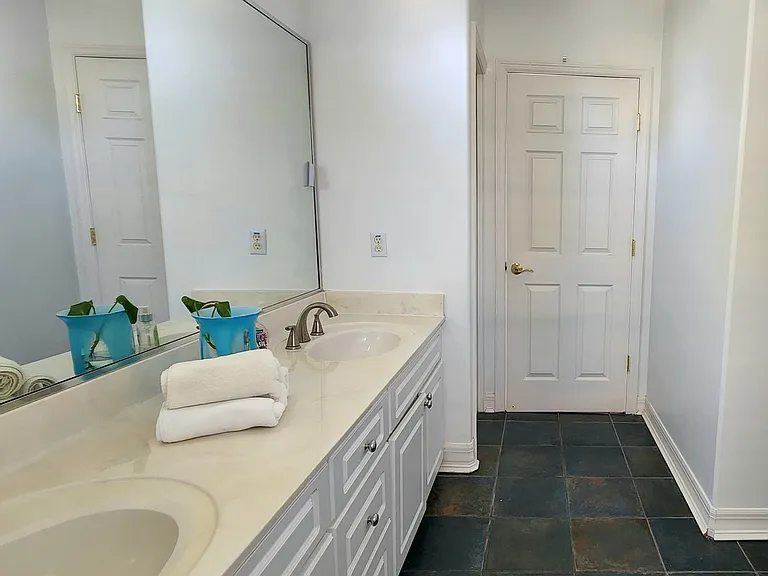 4612 W Leona St — Photo 18