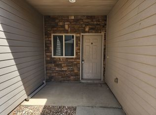 3303 W Bitterroot St, Sioux Falls, SD 57108