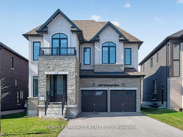 1032 Edinburgh Dr — Photo 2