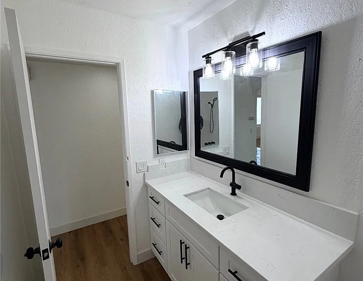 20585 Yucca Loma Rd — Photo 7
