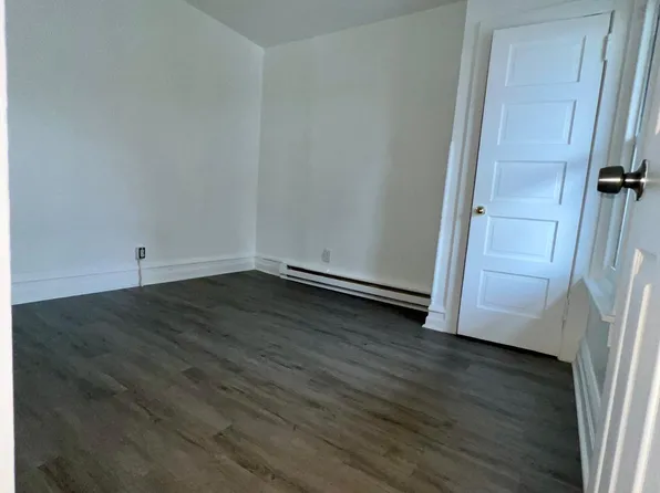 115 S 8th St #2B, Allentown, PA 18101