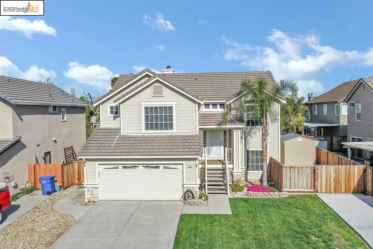 2511 Foghorn Way photo 1