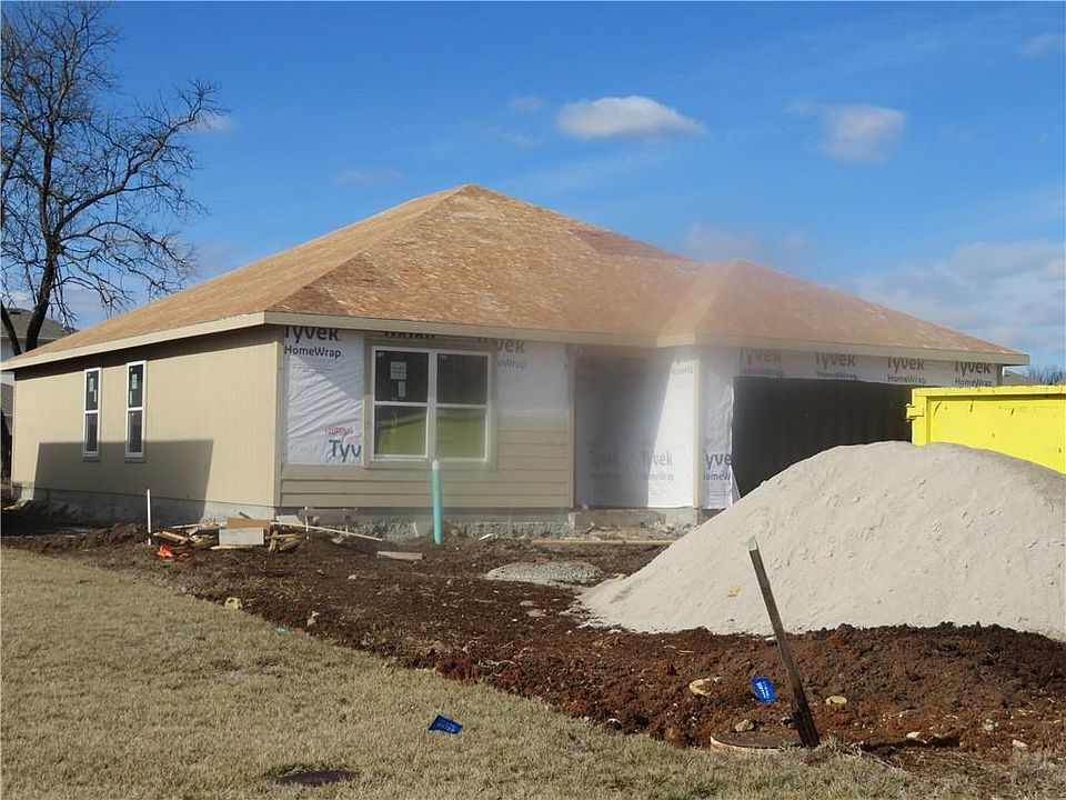 710 Hidden Meadows Dr, Paola, KS 66071 Zillow