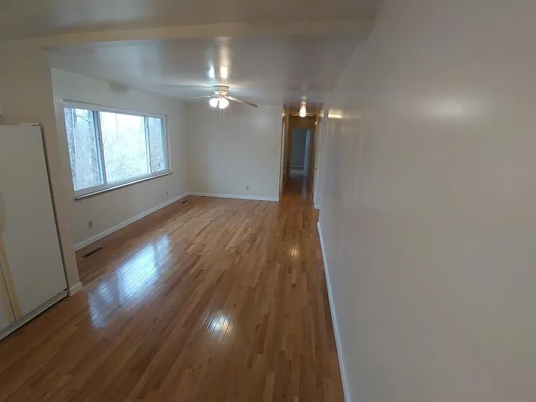 10765 Mercury Dr — Photo 10