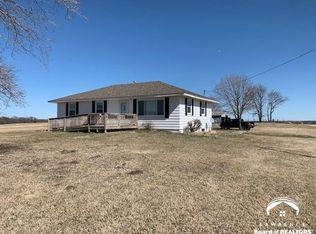 388 E 1950th Rd, Baldwin City, KS 66006