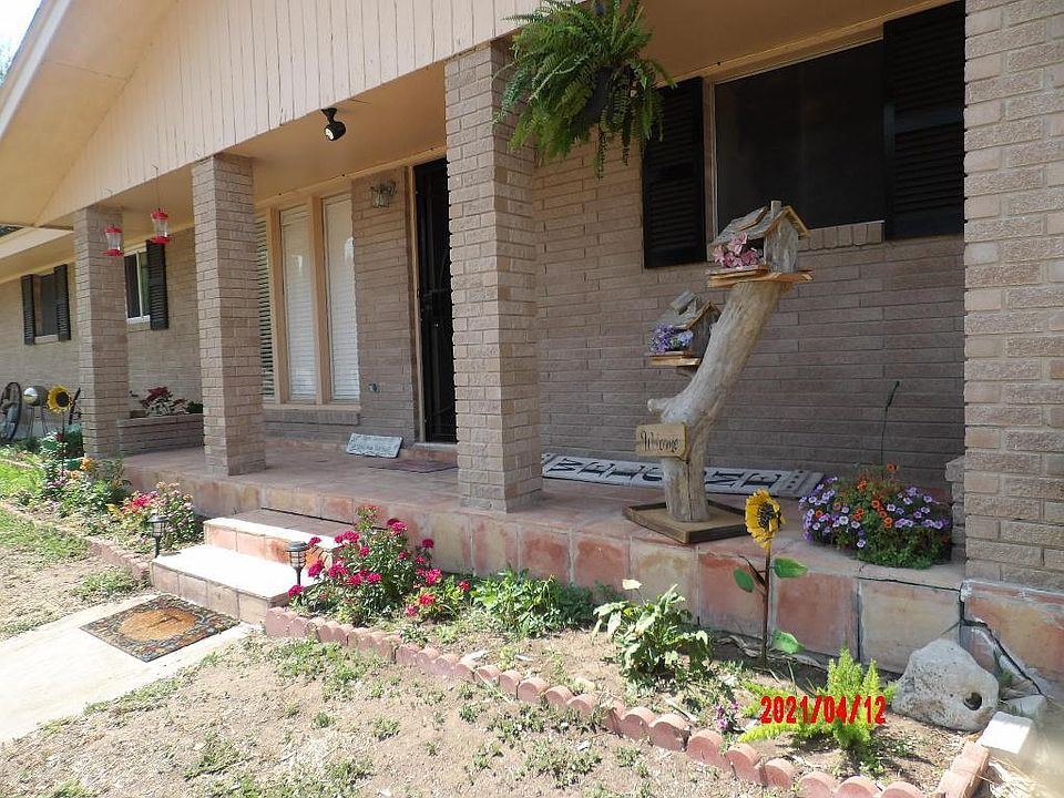 1st image of 700 Robert Lloyd Dr