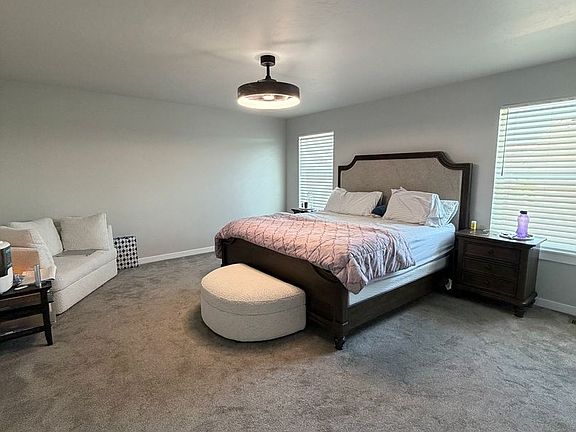 5th image of 1804 S Seagrass Ave