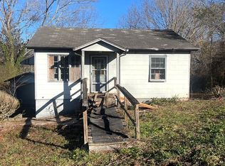 39 Justus St, Andrews, NC 28901