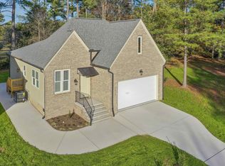 3513 Skycrest Dr, Raleigh, NC 27604