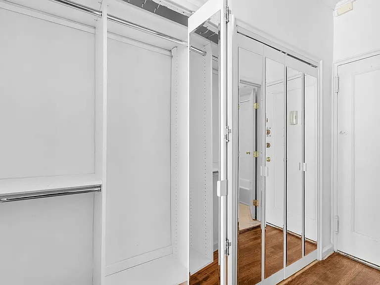 330 E 83rd St #3M — Photo 3