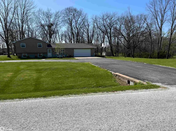 1470 N County Rd #800, Hamilton, IL 62341