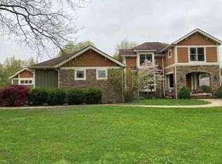 6846 Lee Rd, Westerville, OH 43081