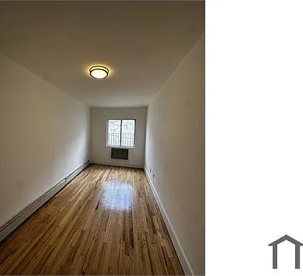 3 bed, 900 sqft, $3,500 — Photo 1