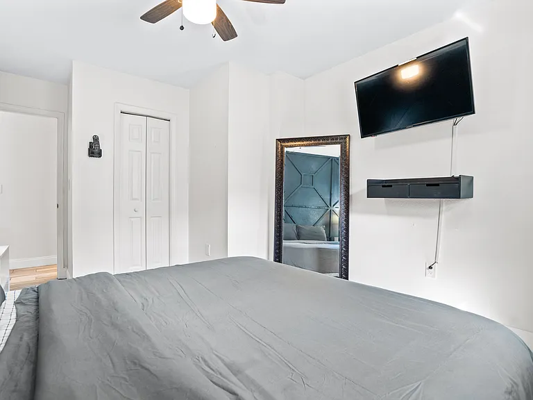 6244 S Martindale Ave — Photo 3