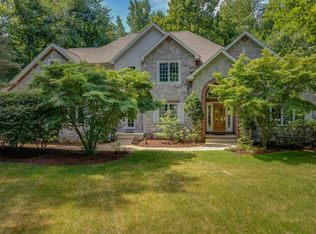 1111 Willow Creek Ct, Mishawaka, IN 46545