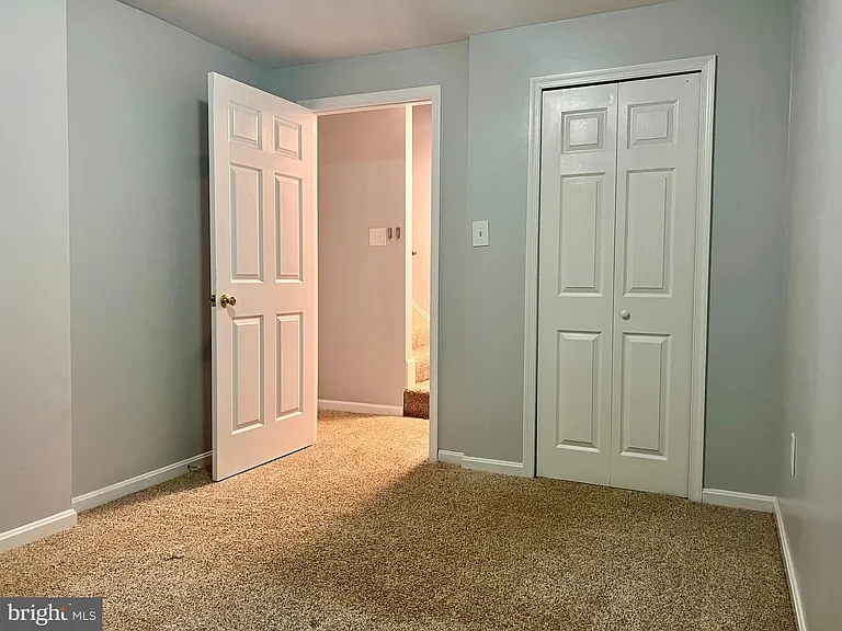 15413 Beachwater Ct — Photo 26