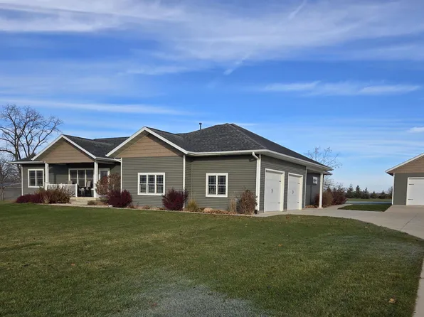 23873 90th St, Cresco, IA 52136