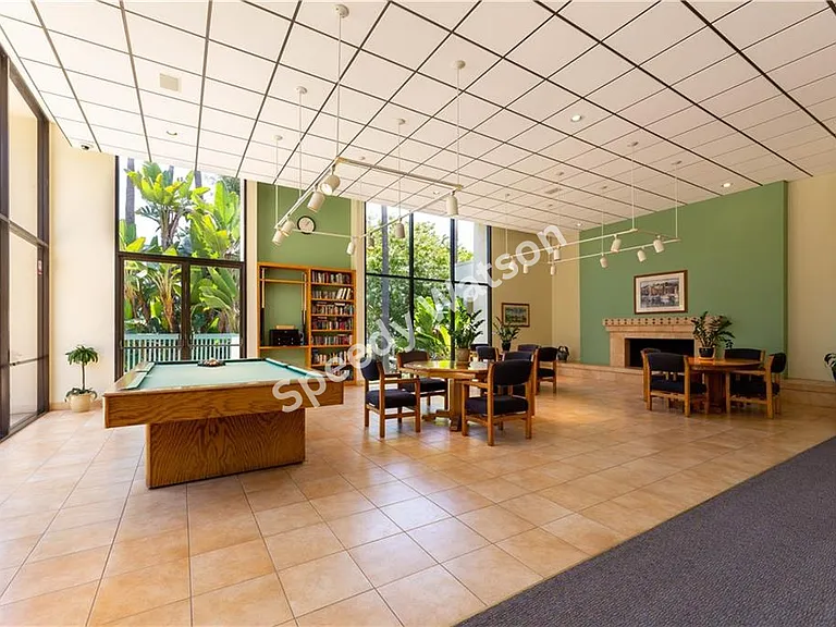 552 N Bellflower Blvd #106 — Photo 4