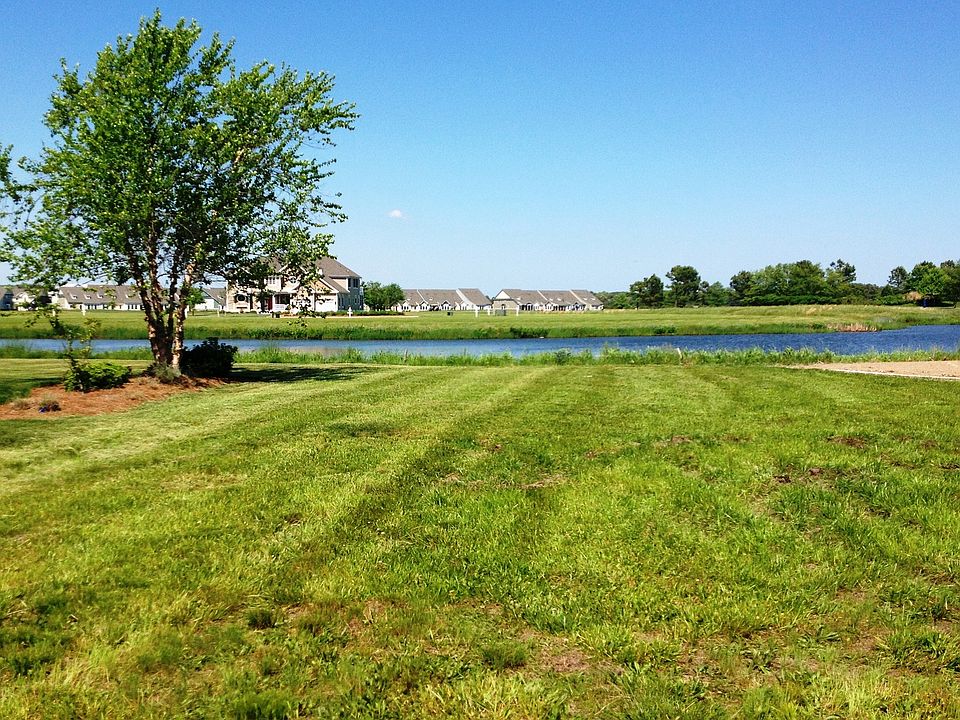 1st image of 33418 Islander Dr